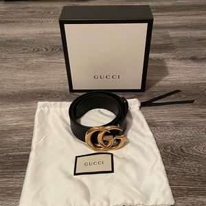 Gucci Leather belt with Double G buckle